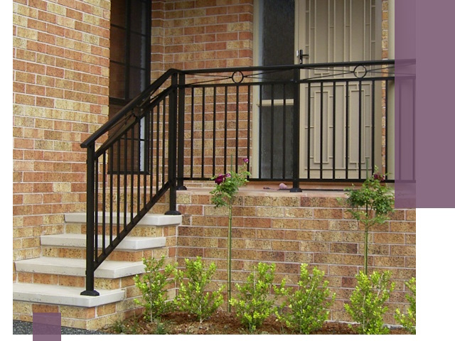 Уличные перила из металла под ключ в Ртищеве